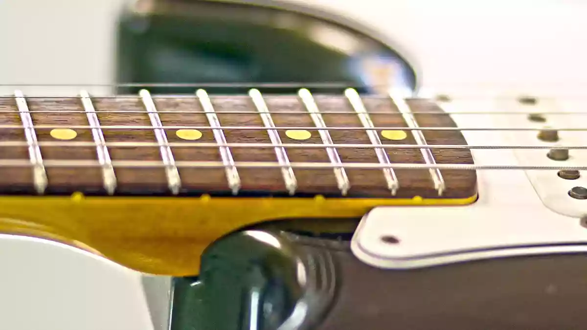 【上級ギタリストのための】さまざまなタッピングバリエーション