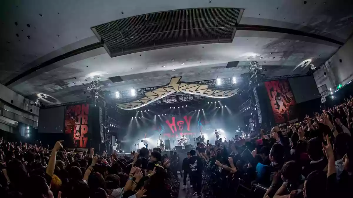 【速報】ポルノ超特急2017「HEY-SMITH」ライブレポート