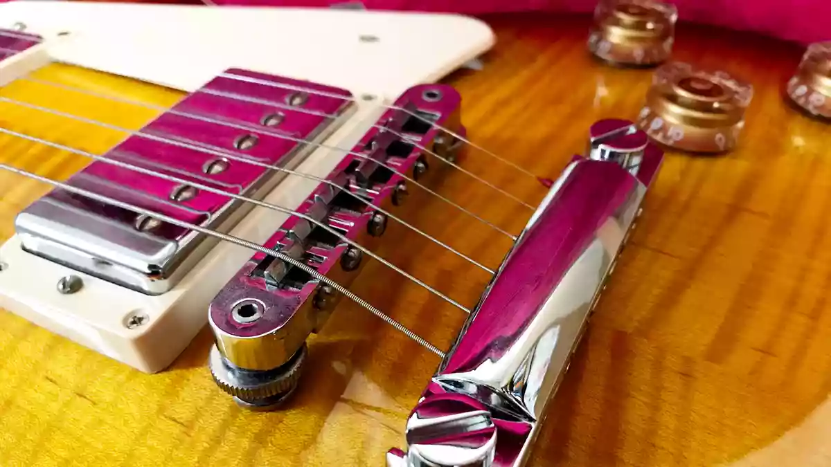 【ギタリスト必見！】オクターブチューニングの調整方法とその意味