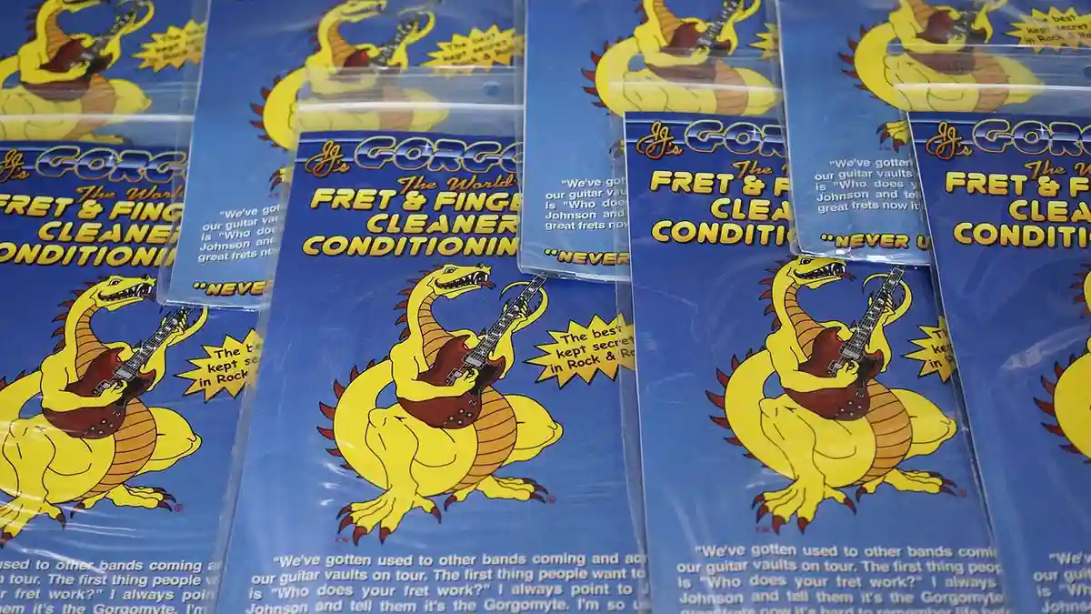ギター弦交換時に簡単メンテ!効果的なポリッシングクロスGORGOMYTE