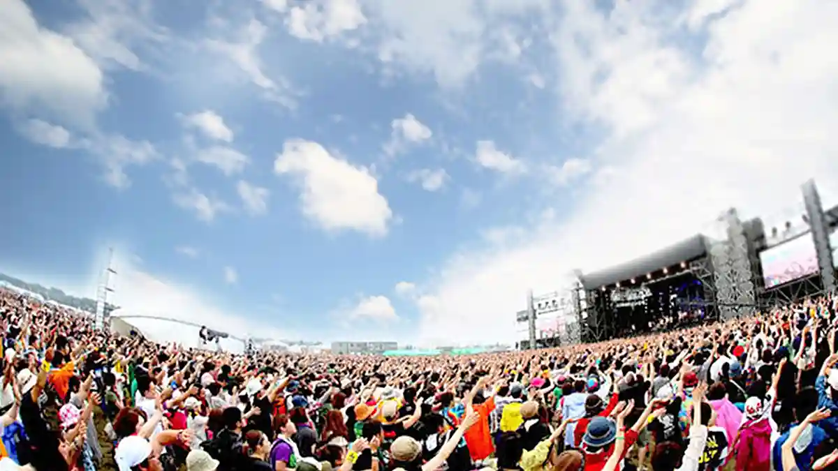 8月の音楽フェス【2025】夏フェス・野外ロックフェスなど音楽イベントまとめ