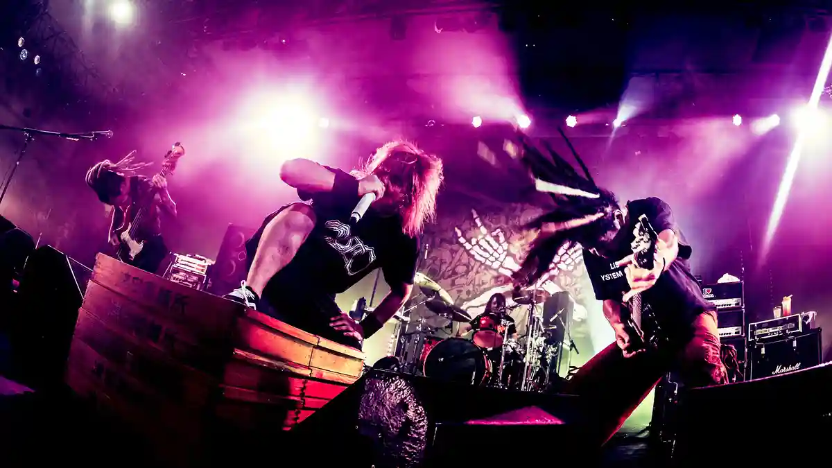 Breaking: Porno Super Express 2017 “Maximum the Hormone” Live Report