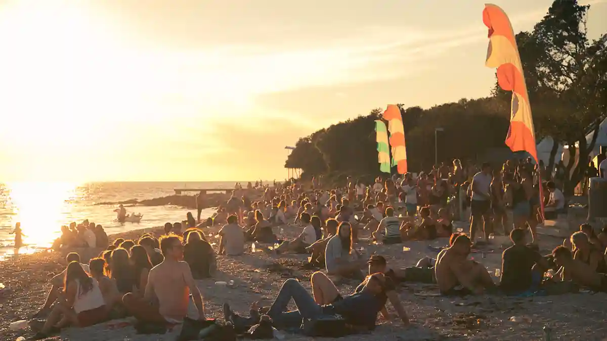 UNKNOWN FESTIVAL | Music Festival / Event