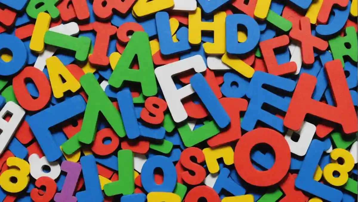 アルファベットの最初の文字はA。では最後の文字は？