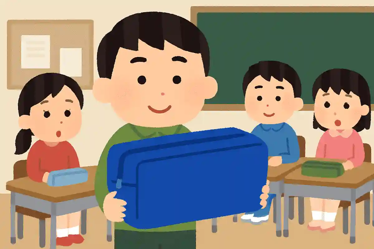 筆箱がやたらでかい人がいる