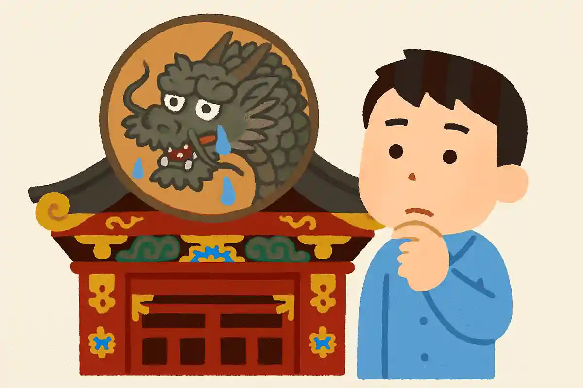 薬師堂の天井にある彫刻「鳴竜」の特徴は？