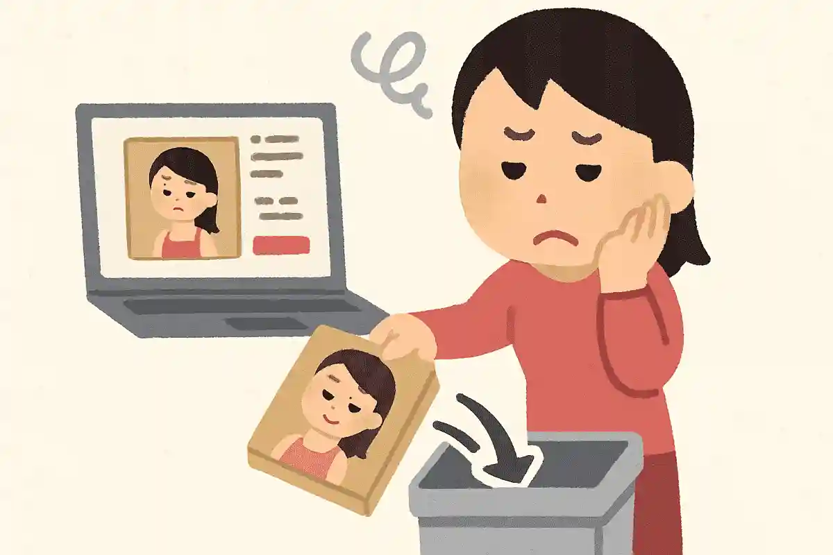 ネット通販で楽しみにしていた商品を買った女性は、届いたらすぐにその商品をゴミ箱に入れた。その理由はなんでしょう?