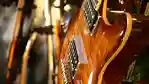 ギターの塗装がよくわかる。ラッカー塗装の注意点