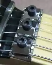 エレキギターロックナット