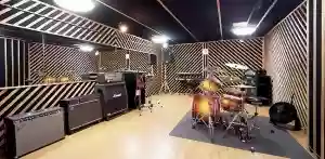 スタジオ