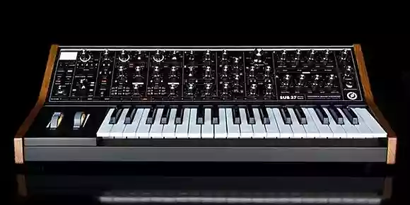 MOOG（モーグ）｜Sub 37