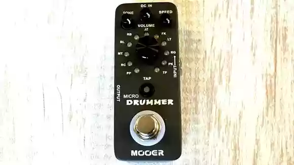 超コンパクトドラムマシン！？ このサイズに121パターンのリズムを収録！MOOER MICRO DRUMMER！