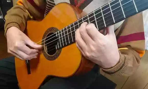 ギター指弾き（フィンガーピッキング）