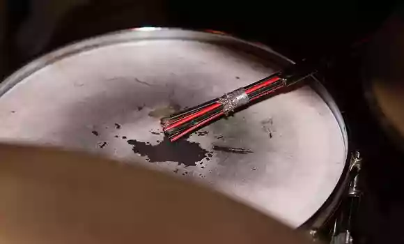 スネア