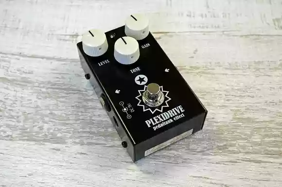 PEDAKTANK PLEXI DRIVE（ペダルタンク プレキシドライブ）