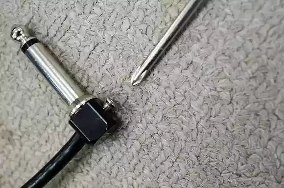 ケーブル