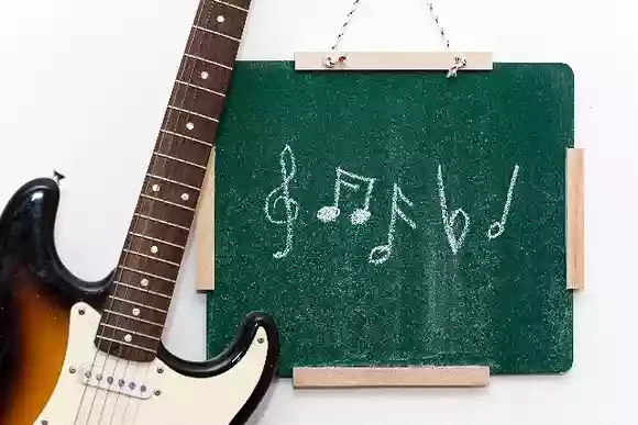 学校でバンドがしたい!