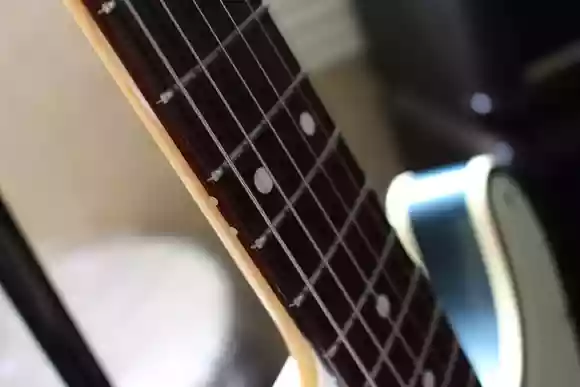 ギターフレット