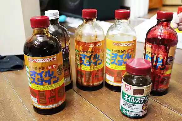 塗装にはオイルステインを使用