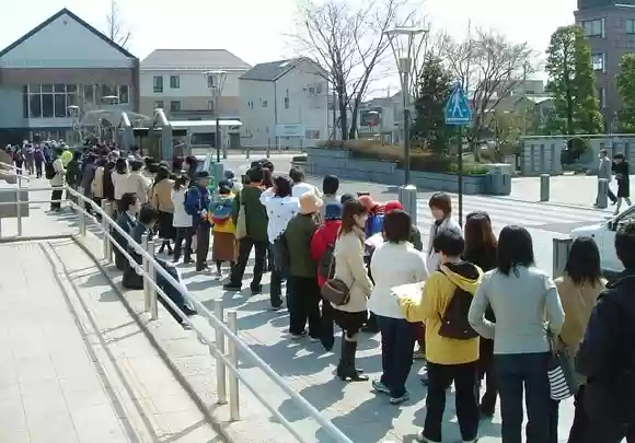 当日の運営や案内スタッフ