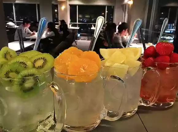 「Ace Cafe」