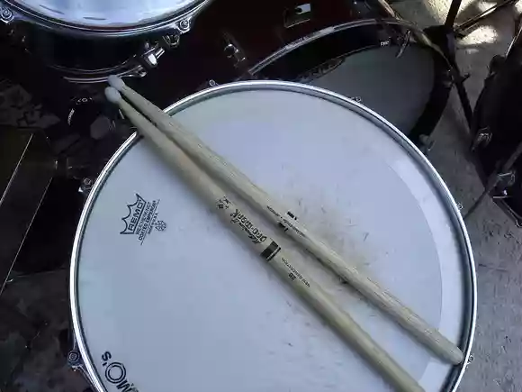 スネア