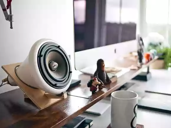 モニタースピーカー