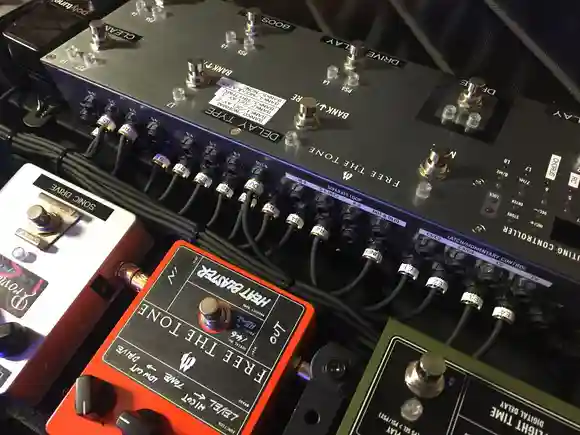 Free The Tone ARC-3 プログラマブルスイッチャー ARC-3｜Products 商品紹介｜Free The Tone
