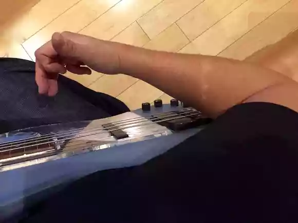 ベース