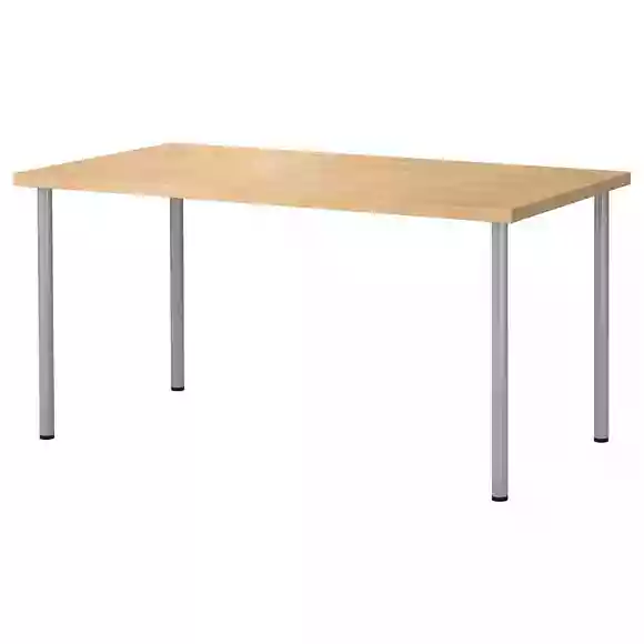 IKEAの机