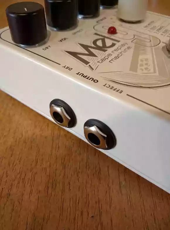 electro-harmonix Mel9 出力