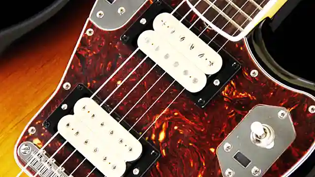 ジャガーにストラトのネック載せてレギュラースケールに改造した