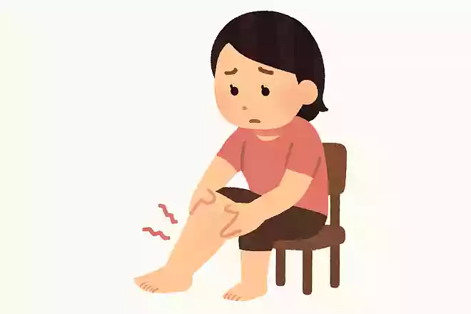 足が酷くむくむときはどこをマッサージすればいいでしょう?