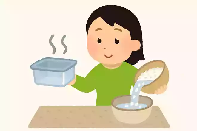 タッパーに残った臭いはお米のとぎ汁でとれる