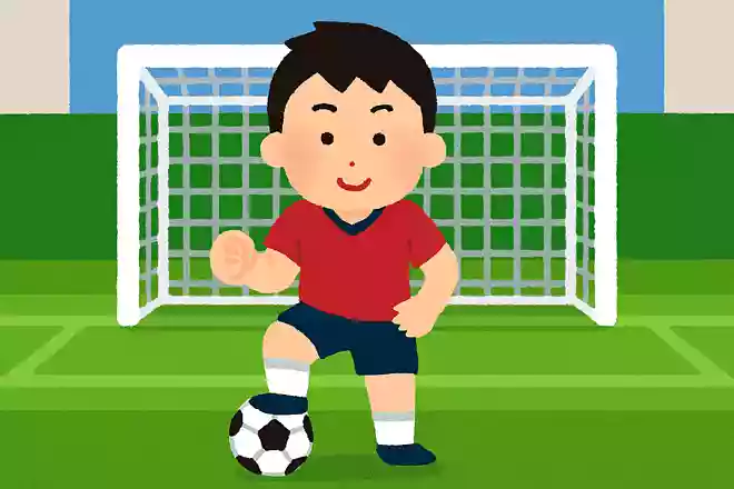 サッカーでトップとも呼ばれる、最前線でプレーするシュートチャンスの多いポジションは?