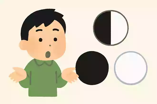オセロの駒は何種類あるでしょう?