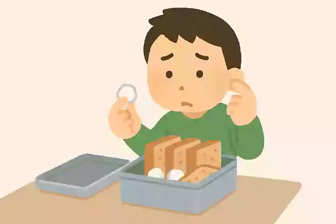 乾パンの缶のなかに氷砂糖が入っている理由は?