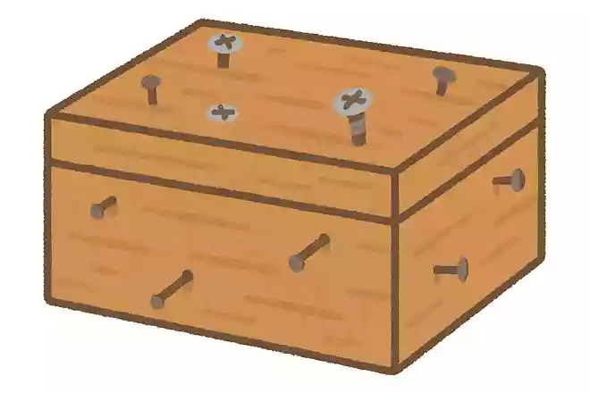 ネジやクギで留められた箱