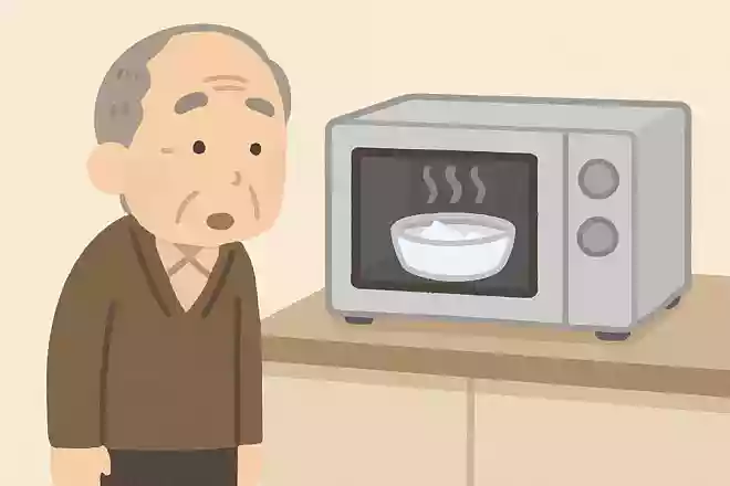 氷を電子レンジで加熱するとどうなるでしょうか?