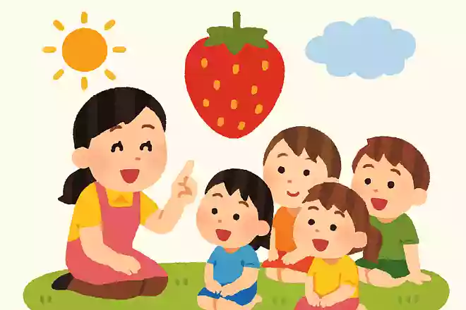 夏によく食べる、赤くて甘い果物はなんでしょうか?