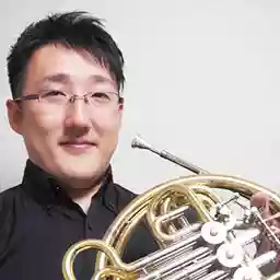 権左勇一