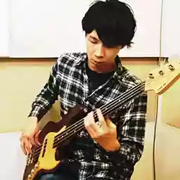 橋本洋佑